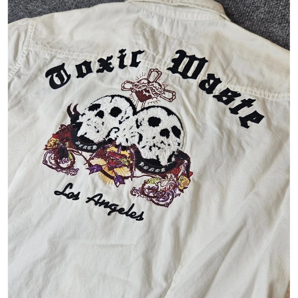 Toxic Waste Men's Button Up‎ Shirt Patch Embroidered Rebel Skull Medium White